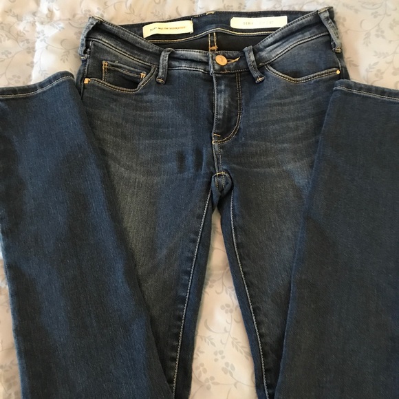 Pilcro and The Letterpress Serif legging jean - Picture 3 of 7